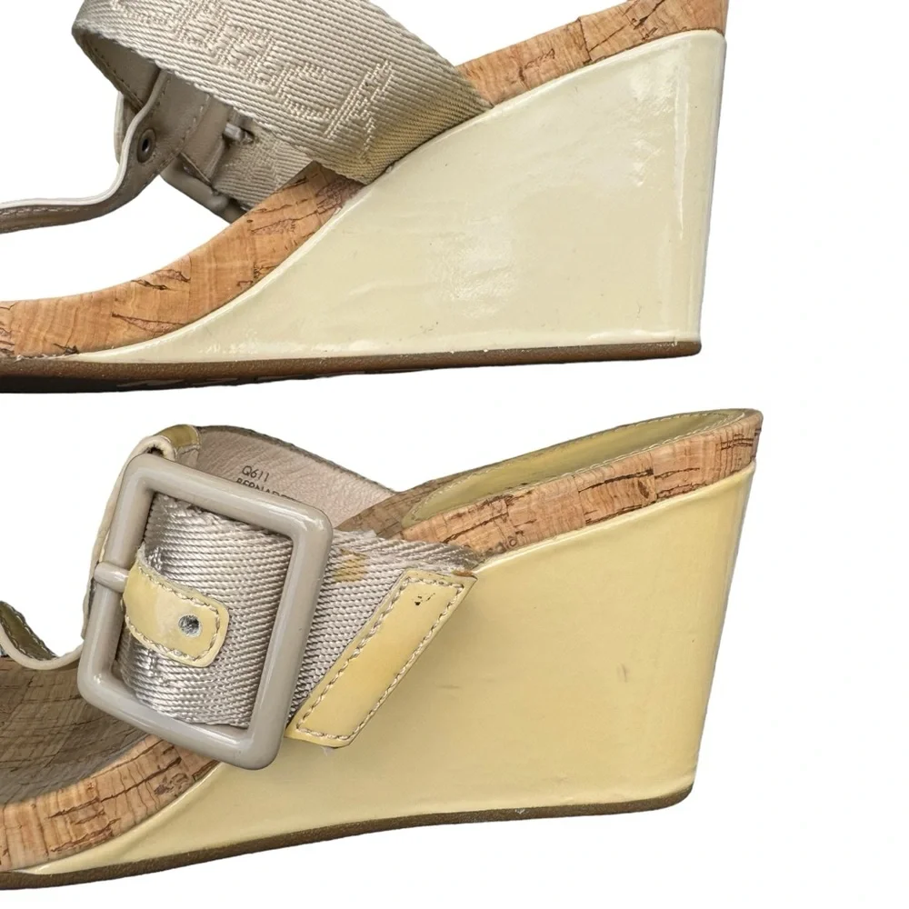 Coach Bernadette Cream/Beige Wedge Sandal Size 7